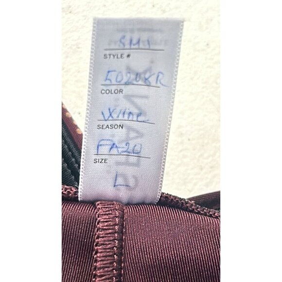 SPANX Metallic Dot Print Active 7/8 Leggings in Wine/Rose Gold Large Medium NWOT - Picture 8 of 8